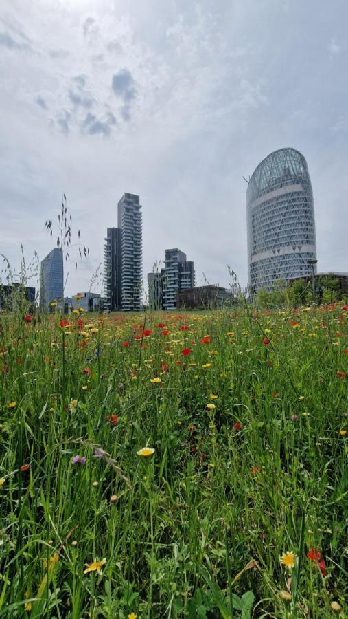 Casa Milano, Appartamento In Centro A Milano Exteriör bild